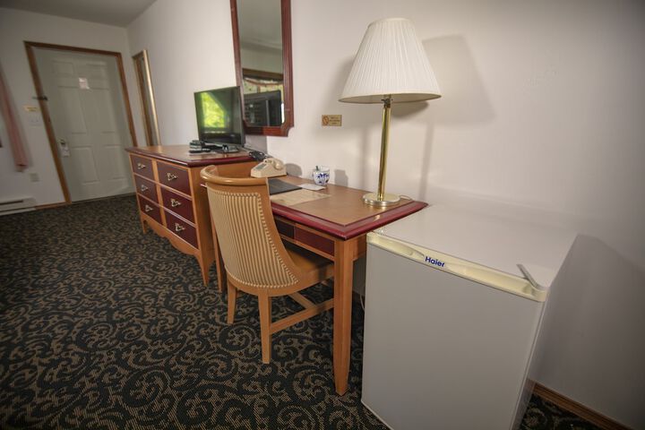 Room 10 of 95