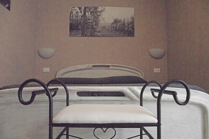 Room 14 of 114