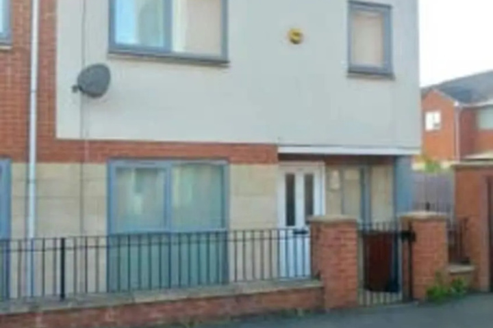 Image of Lovely 3 Bed House nr Etihad Stadium & City Centre