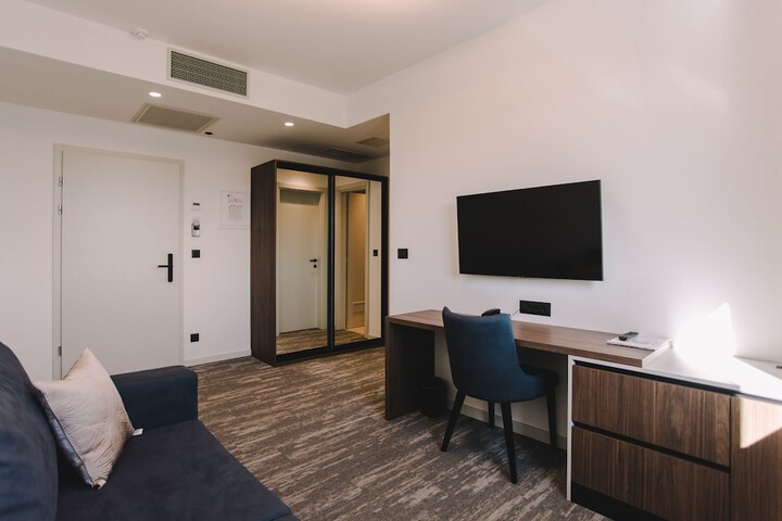 Room 29 of 58