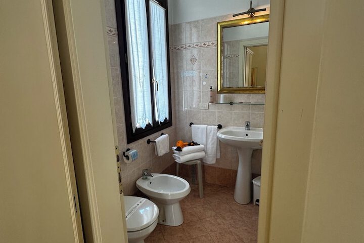 Bathroom Interior Photo