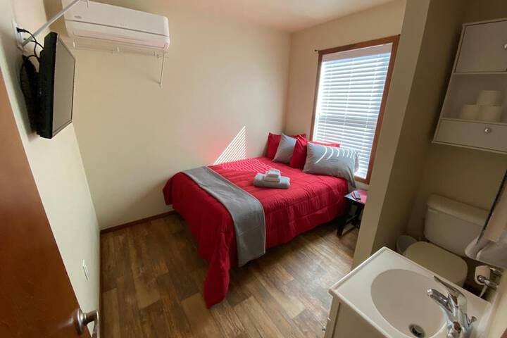 Room 16 of 46