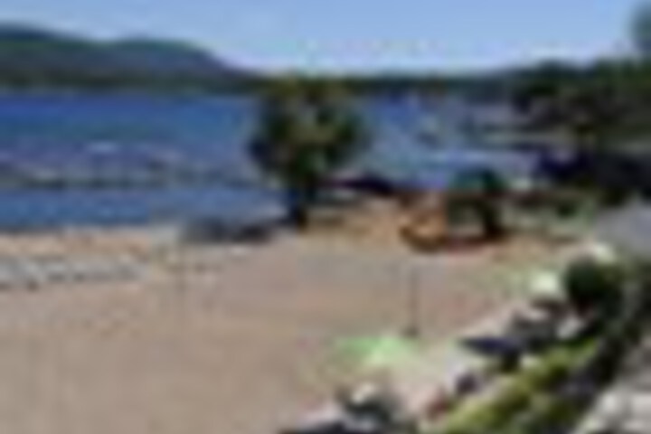 Beach 464 of 549