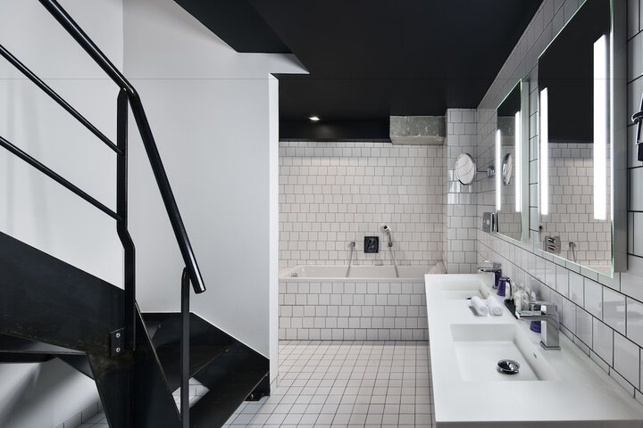 Bathroom Interior Photo