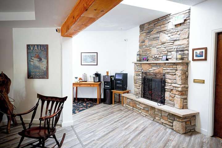 Hotel Interior 5 of 104