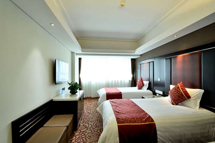 Room 5 of 29