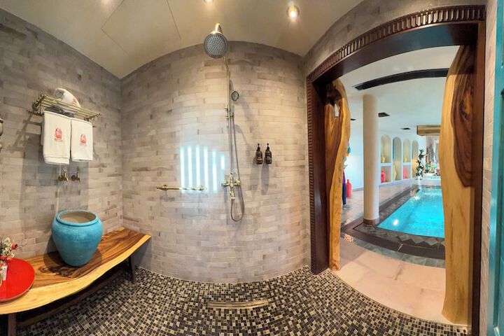 Spa 102 of 202