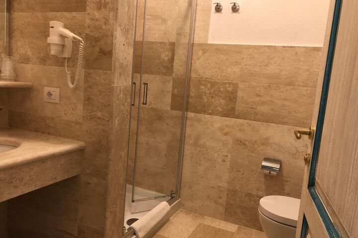 Bathroom Interior Photo