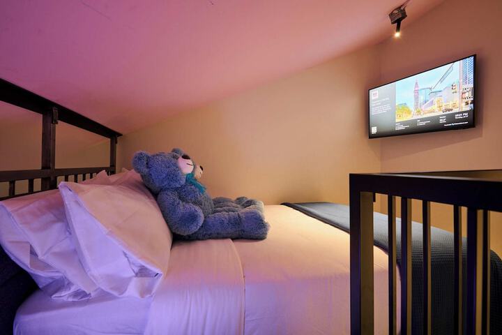 Room 20 of 92