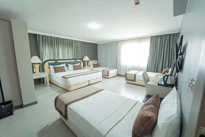 Room 21 of 56