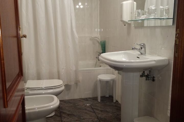 Bath Photo