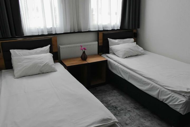 Room 58 of 168