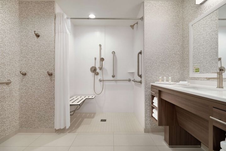 Bathroom shower