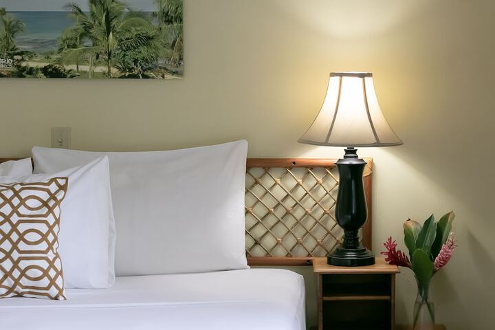 Room 13 of 50