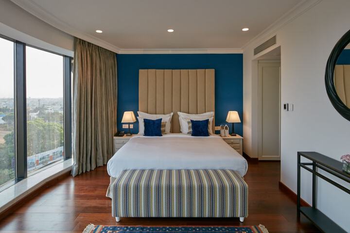 Room 12 of 49