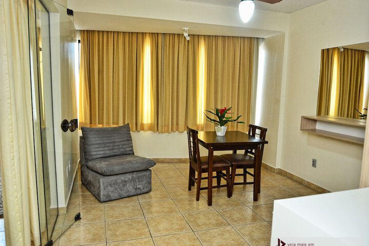 Room 37 of 77