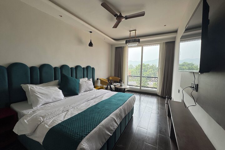 Room 21 of 39