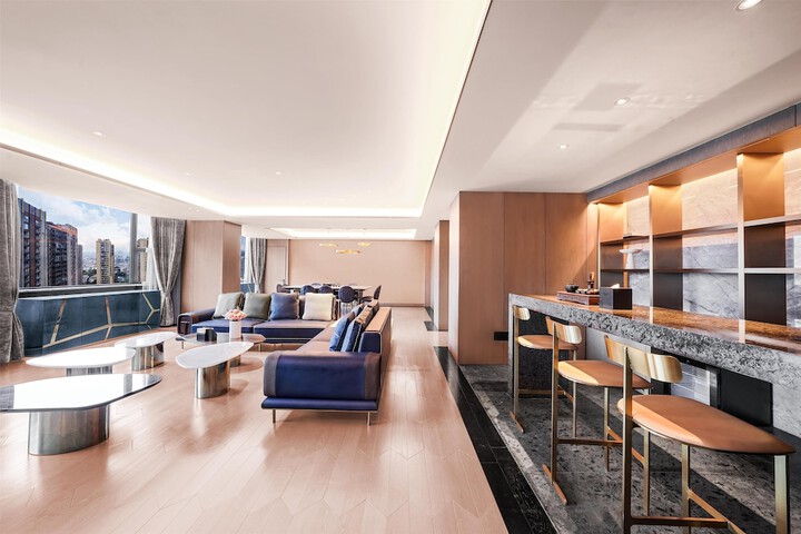 Room 54 of 225
