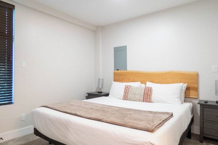 Room 7 of 23