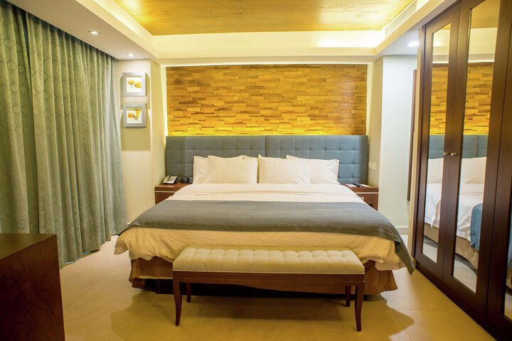Room 18 of 57