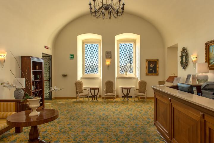 Lobby Entry