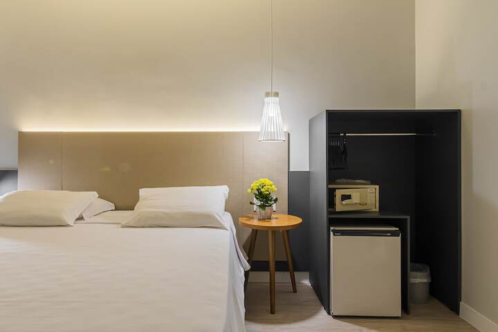 Room 7 of 88