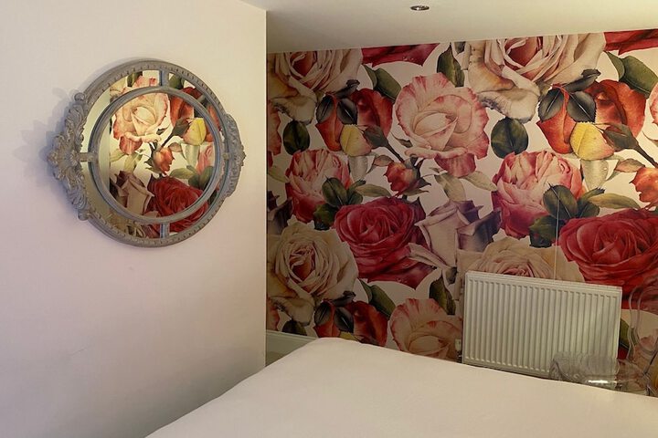 Room 35 of 65