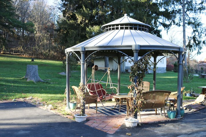 Hotel Exterior 21 of 24