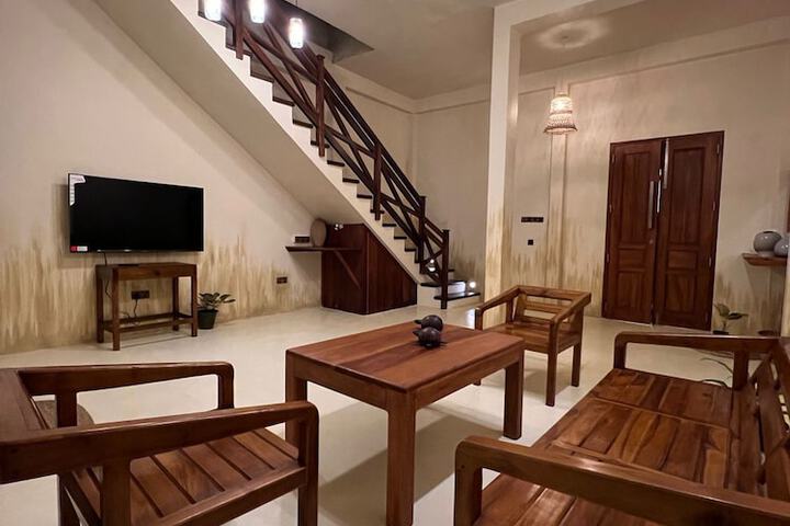 Room 11 of 29