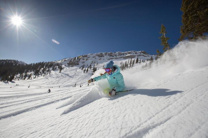Snow and ski sports
