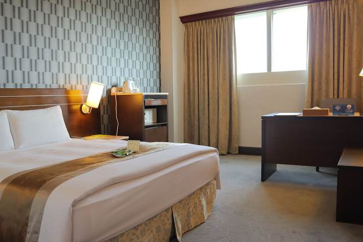 Room 41 of 72