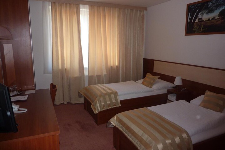 Room 14 of 59