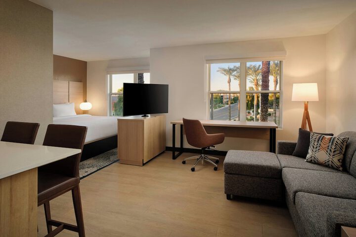 Room 12 of 46