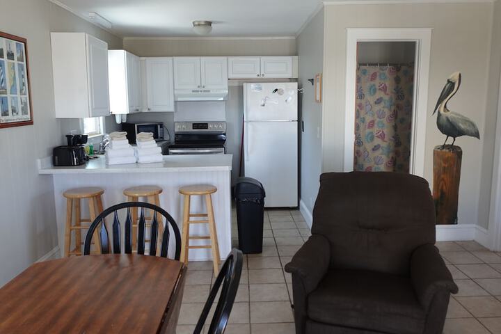 Room 76 of 282