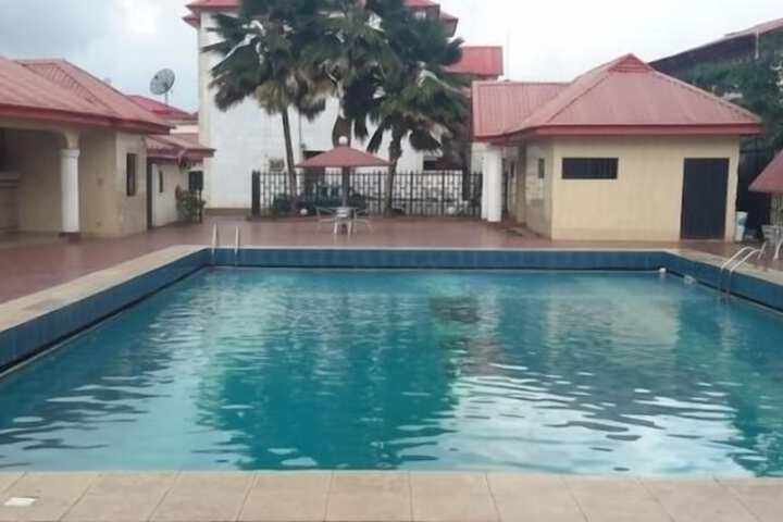 Pool 16 of 19
