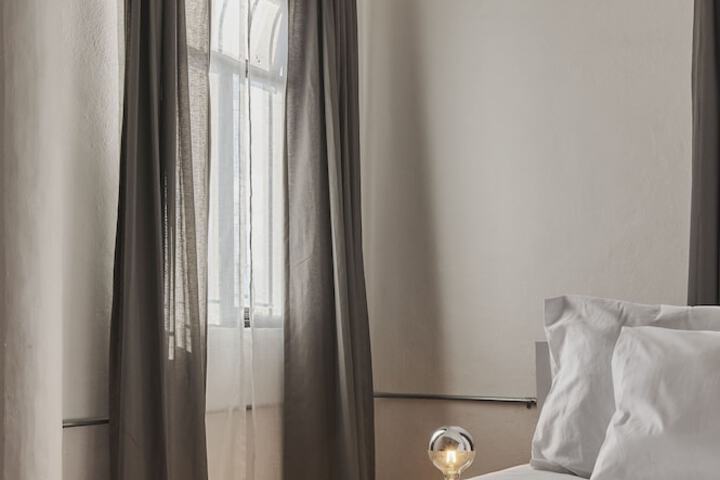 Room 15 of 47