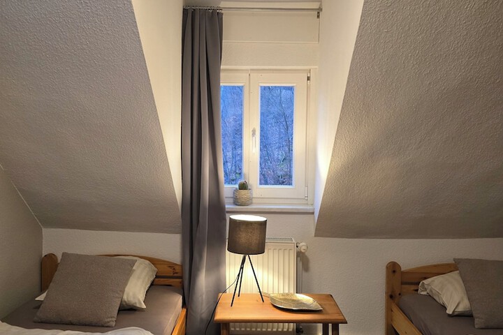 Room 22 of 43