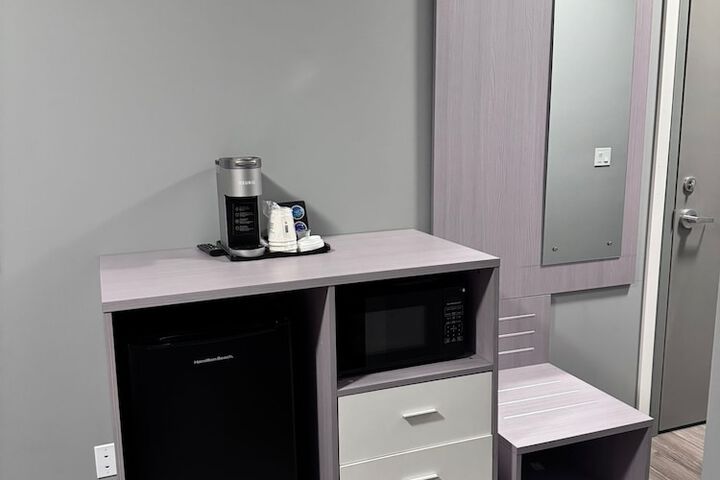 Room 12 of 43