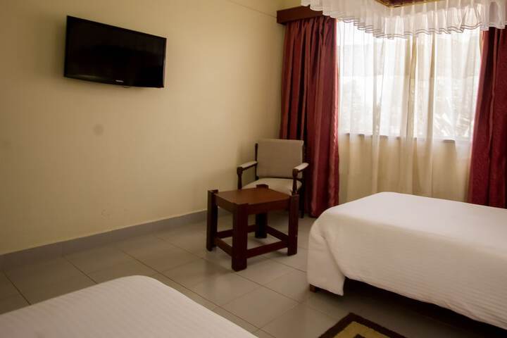Room 4 of 46