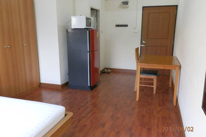 Room 25 of 79