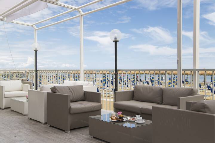 Terrace/Patio 25 of 28