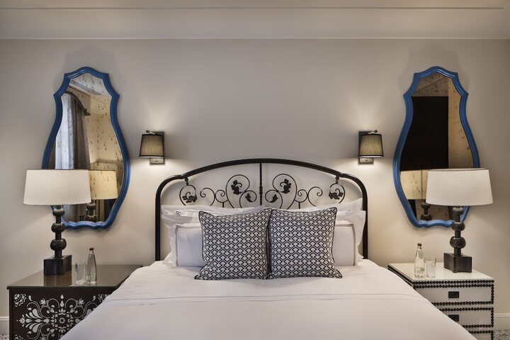 Room 12 of 75