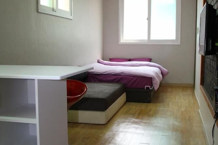 Room 14 of 57