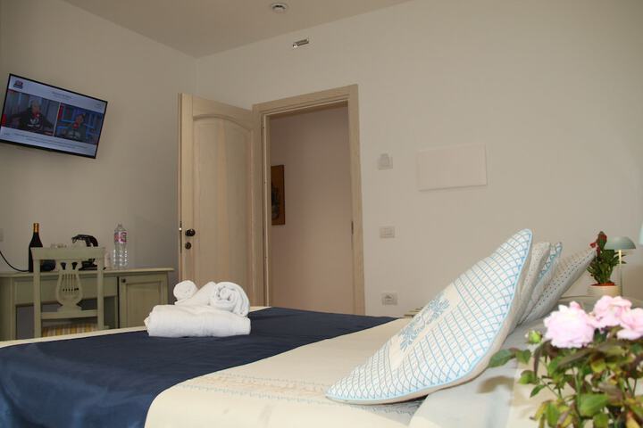 Room 25 of 67