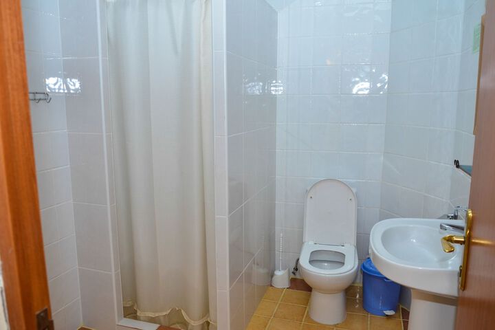 Room 35 of 78