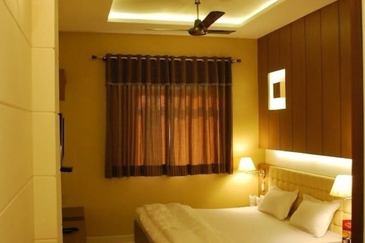 Room 26 of 48