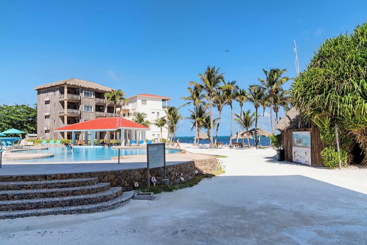 Hotel 890 of 927