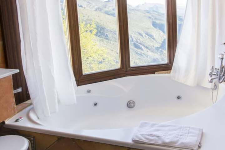 Hot Tub 65 of 156