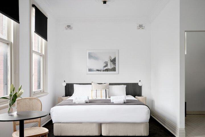 Room 5 of 30