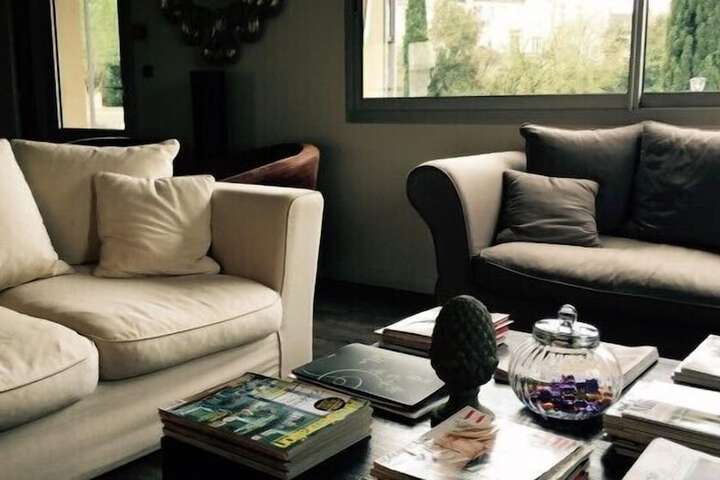 Room 21 of 33